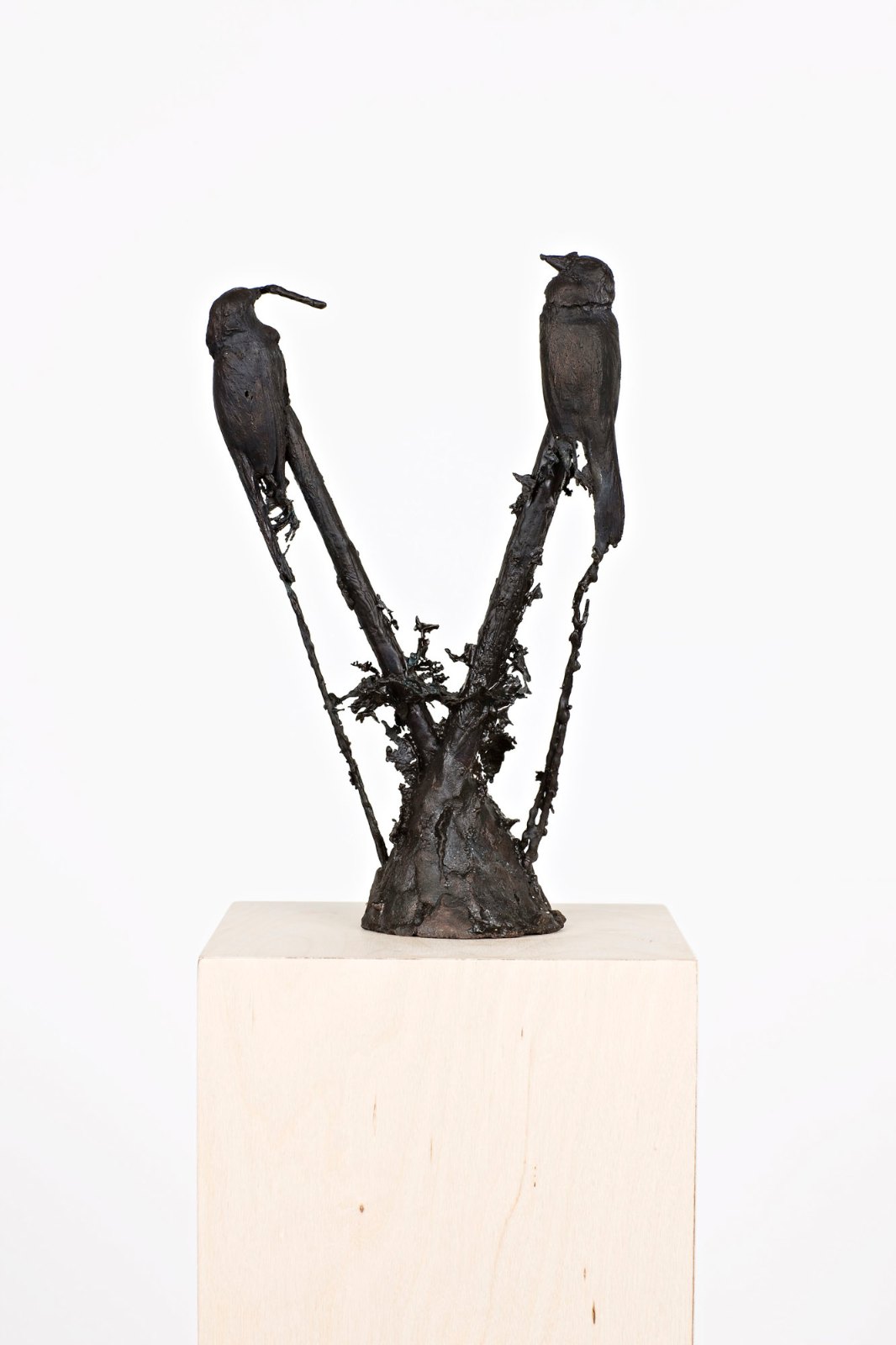 Content is a Glimpse 15, 2008, cast bronze, 28.5 x 17 x 18 cm