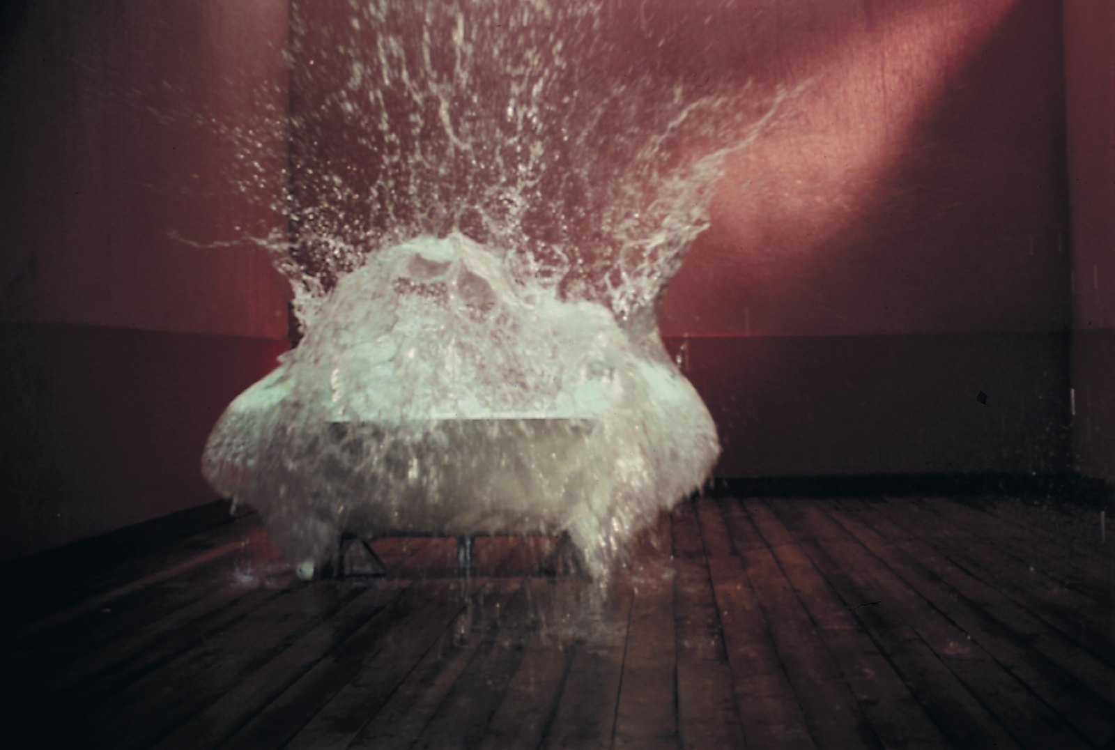 Still from Weather forecast, 2000, 35 mm film loop, colour, 6'06", ca 300 x 400 cm