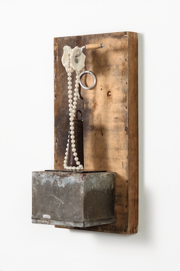 Dan Wolgers
De Profundis IX (lod), 2013
Mixed media
42 x 20 x 15,5