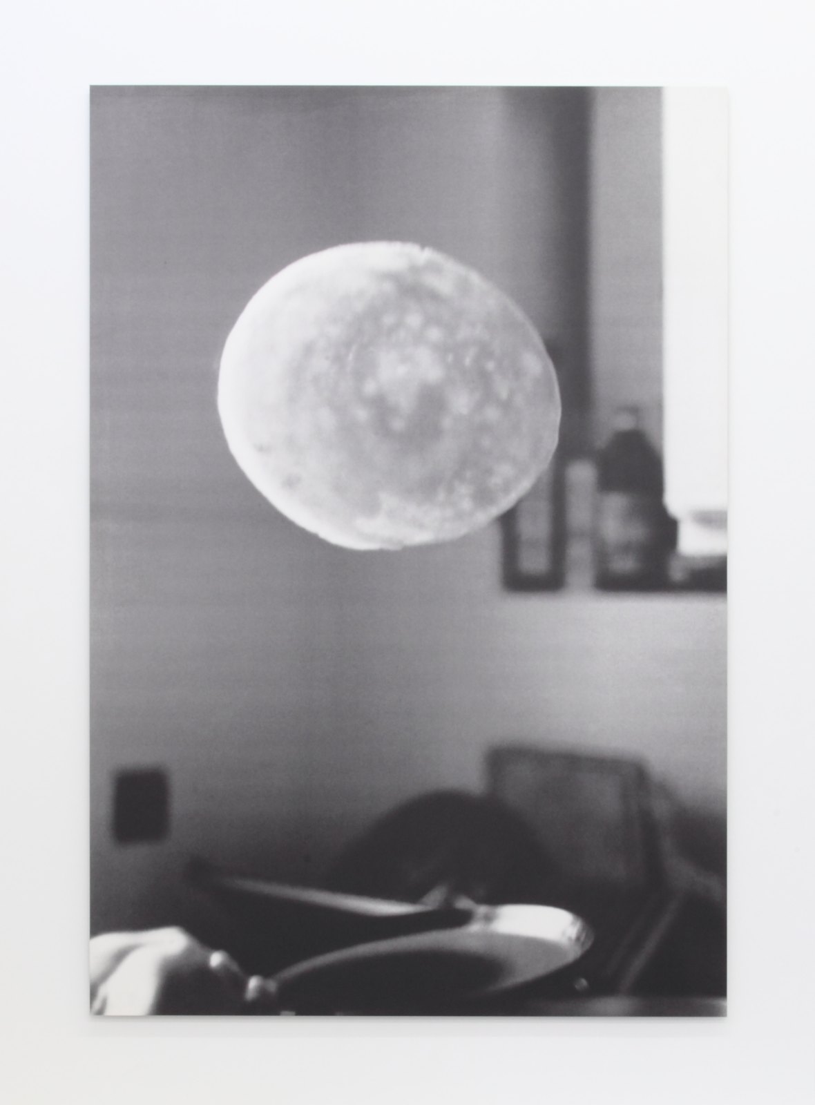 Marijke van Warmerdam, Pancake, 1995, Silk-screen, paper, aluminum, 180 x 120 cm