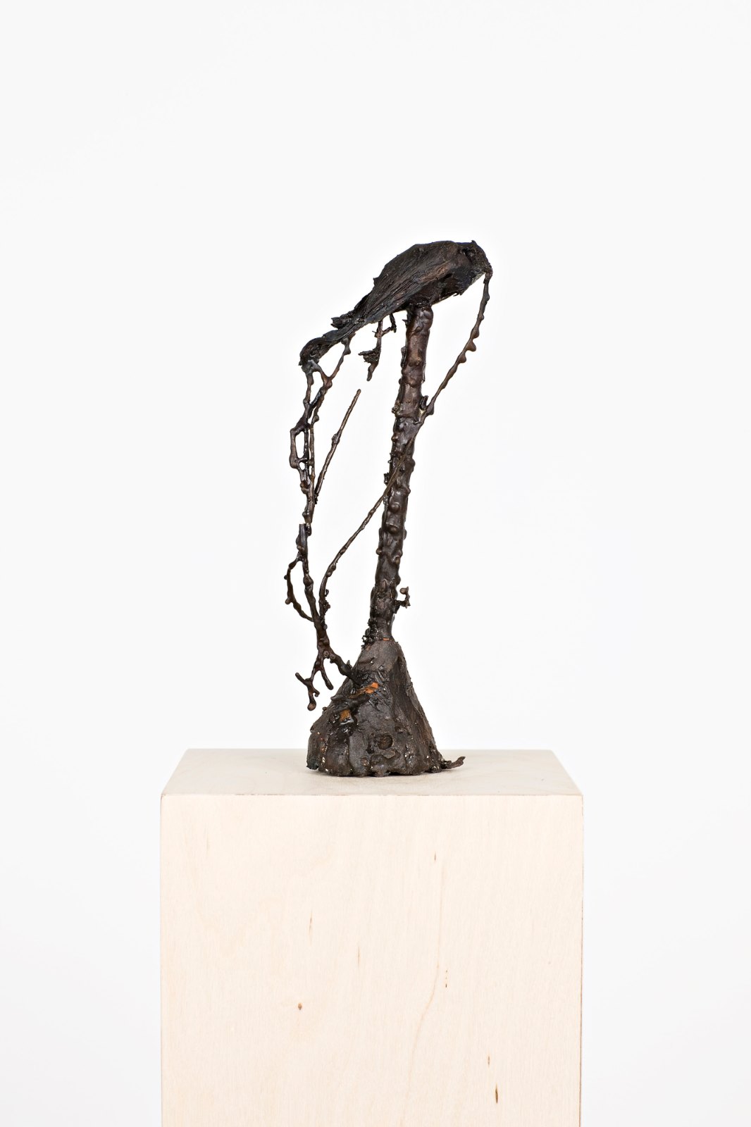 Content is a Glimpse 20, 2008, cast bronze, 27 x 13 x 7 cm