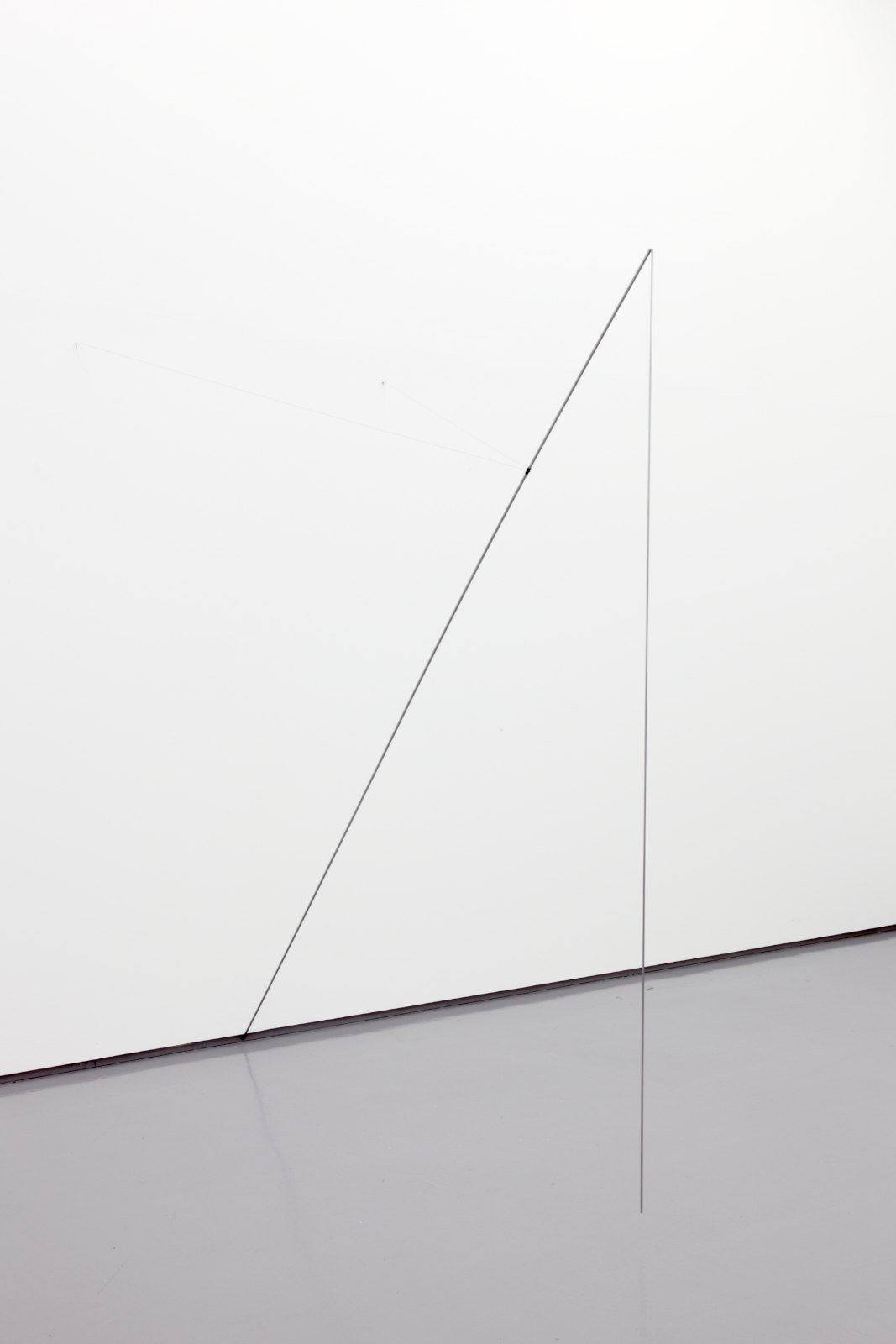 Tone Vigeland, Sculpture II, 2004, Steel, silver, 220 x 214 x 207 cm