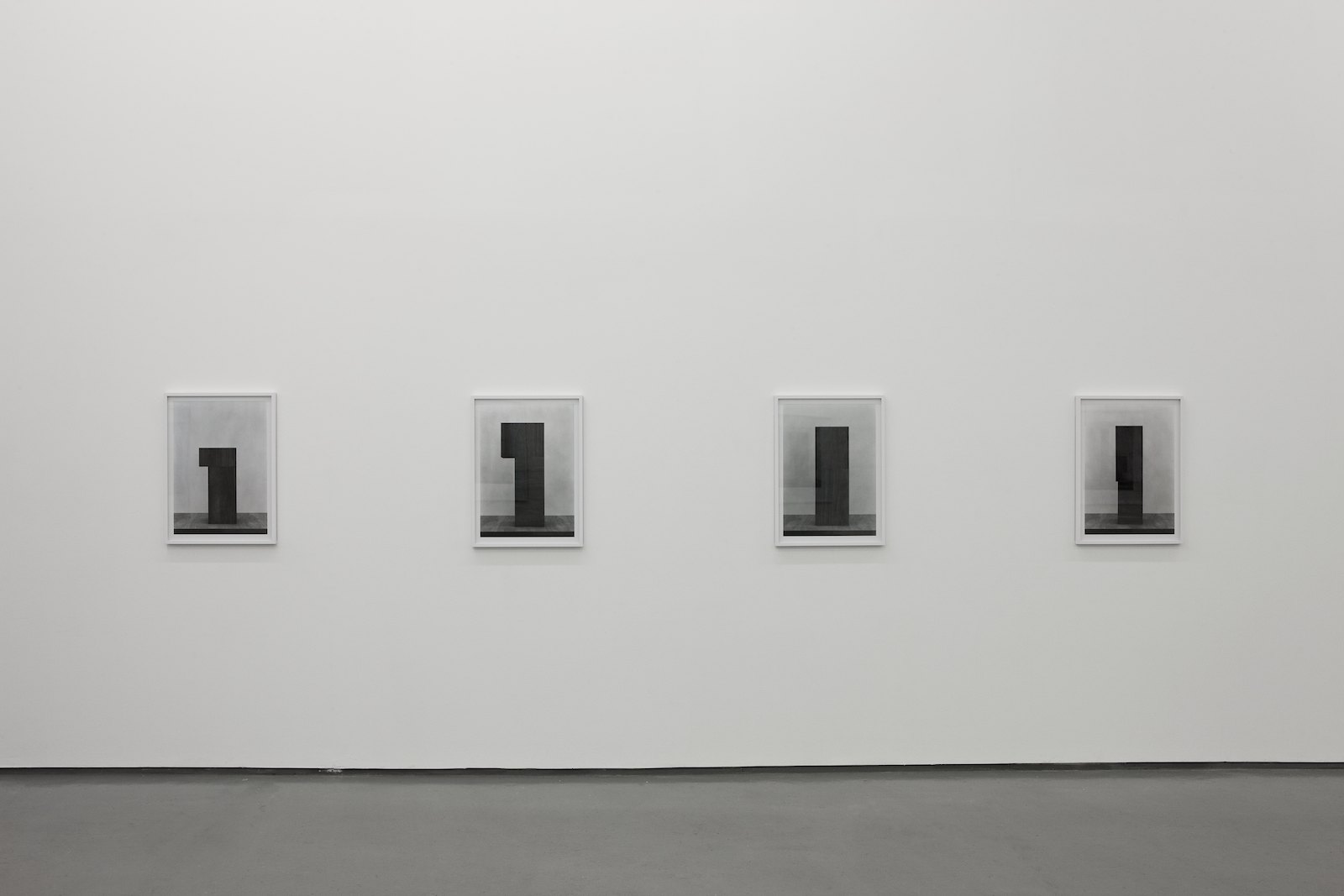 Installation view, Stein Rønning, Sett, Galleri Riis, Oslo, 2009