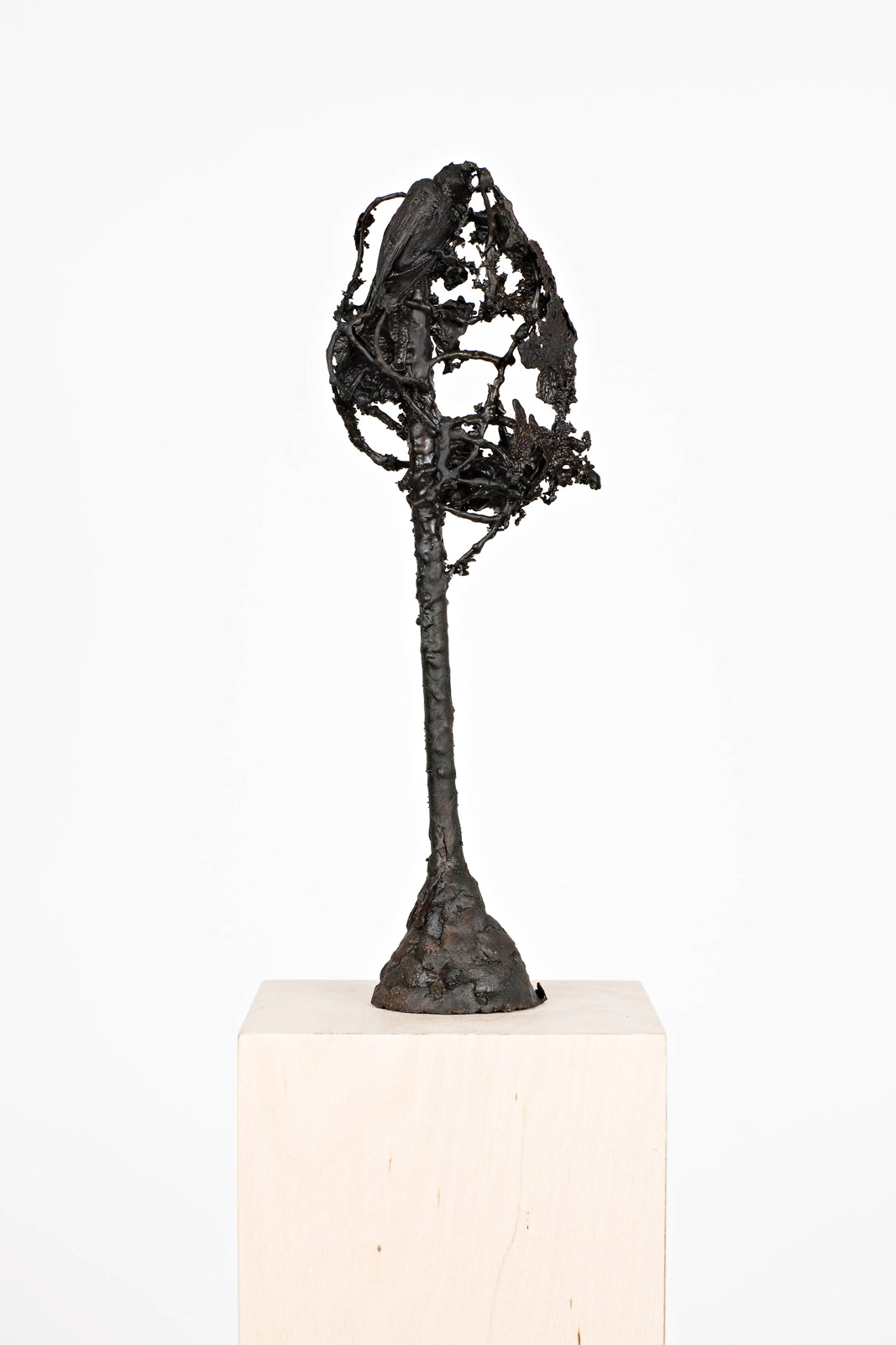 Content is a Glimpse 17, 2008, cast bronze, 42 x 14 x 8 cm