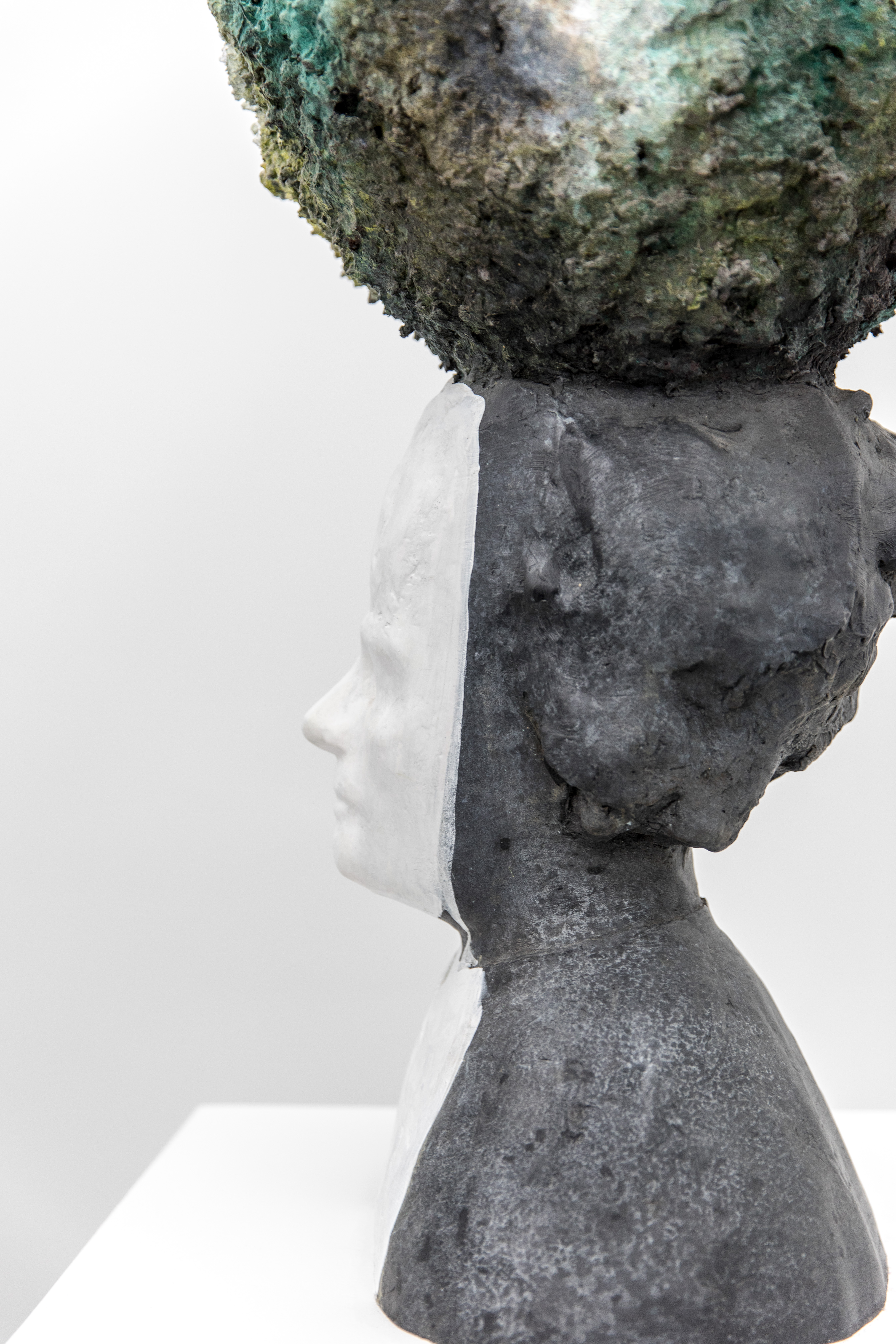 Håvard Homstvedt, Immortal Youth, 2008, Painted and patinated bronze, 129,5 x 48 x 49,5 cm, Edition 2/3, from an edition of 3 + 2 AP