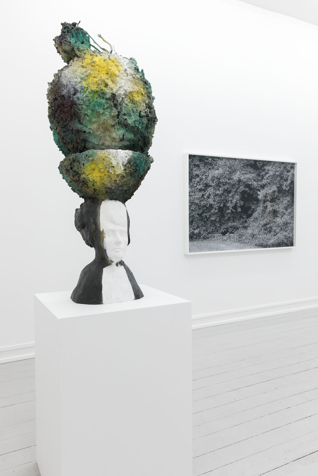 Håvard Homstvedt, Immortal Youth, 2008, Painted and patinated bronze, 129,5 x 48 x 49,5 cm, Edition 2/3, from an edition of 3 + 2 AP